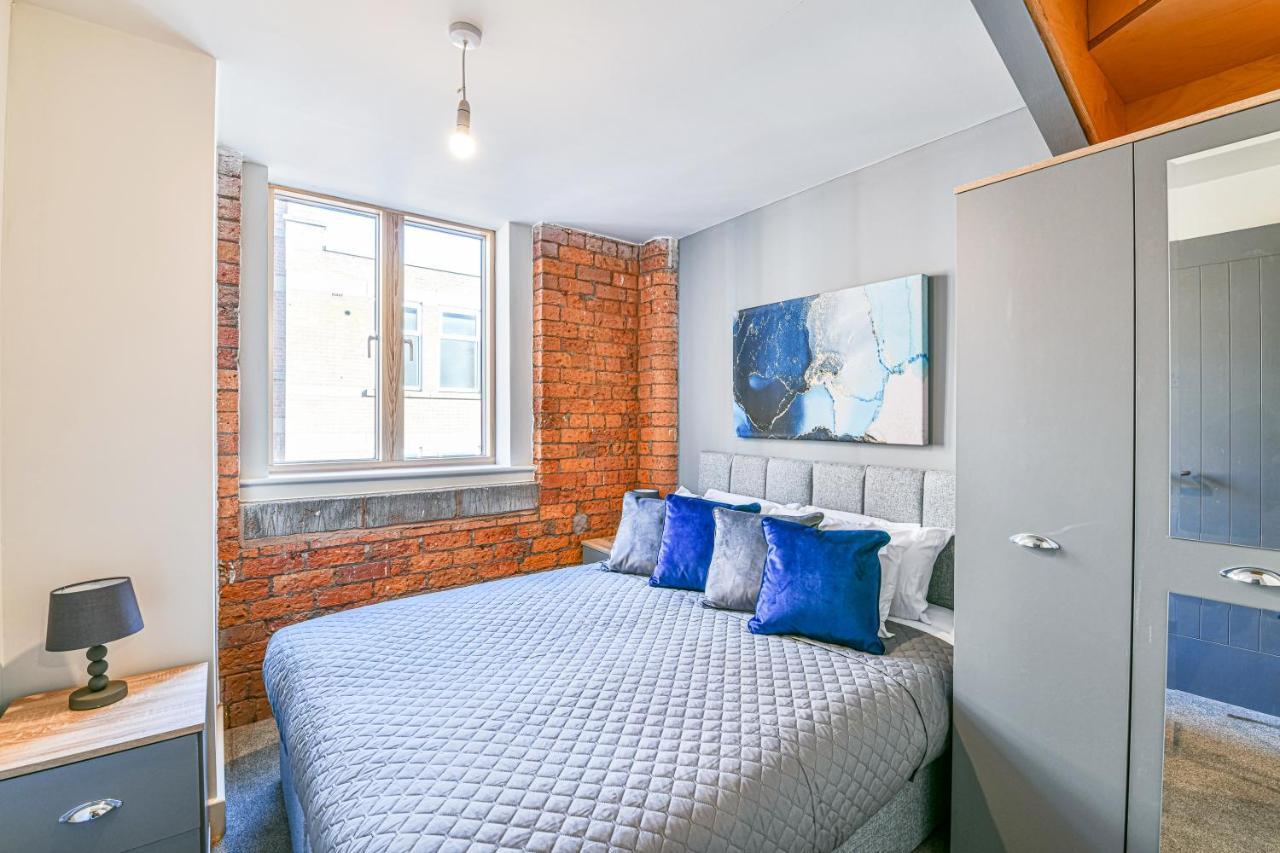 Carriage Works In Preston Apartment *