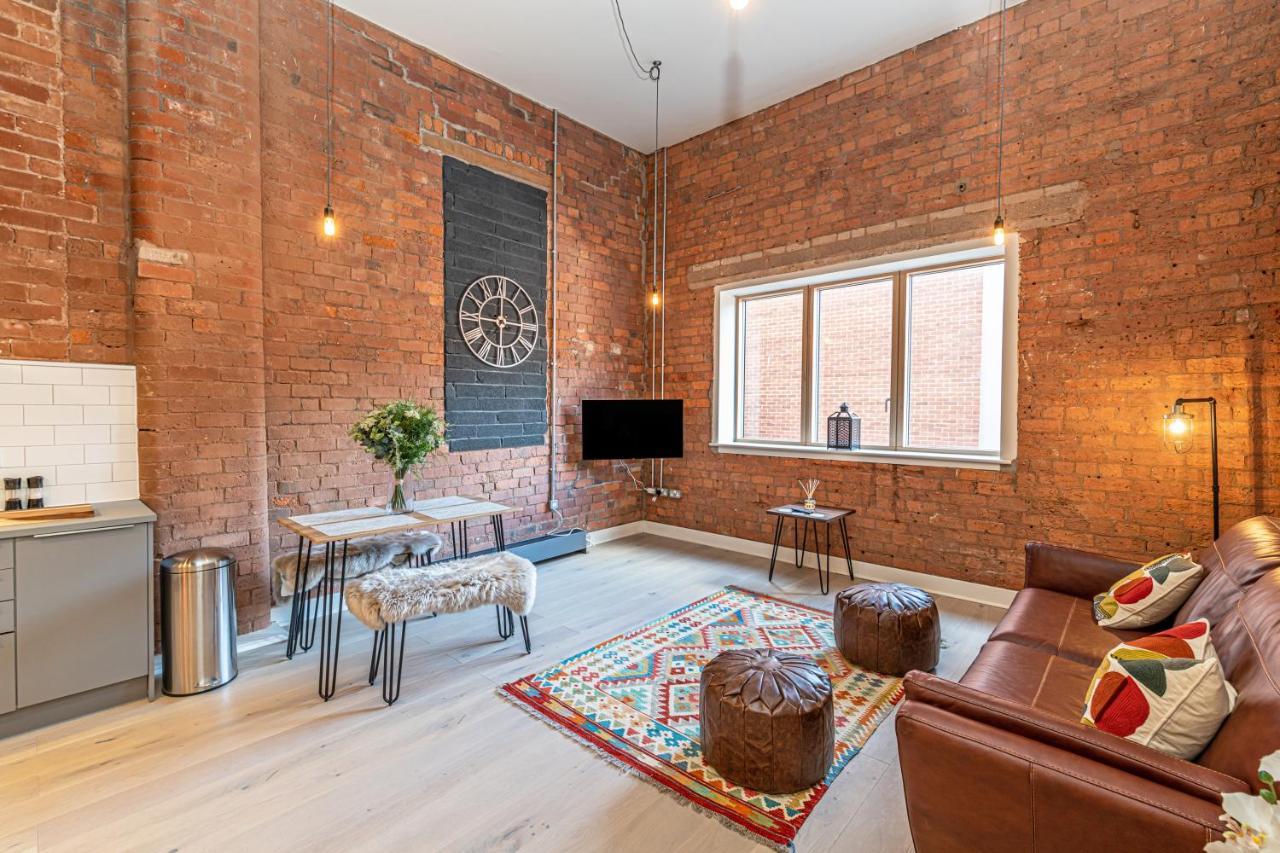 Carriage Works In Preston Apartment *