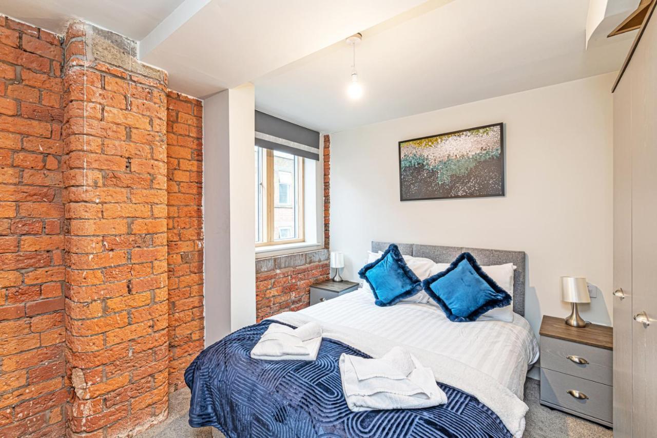Carriage Works In Preston Apartment *